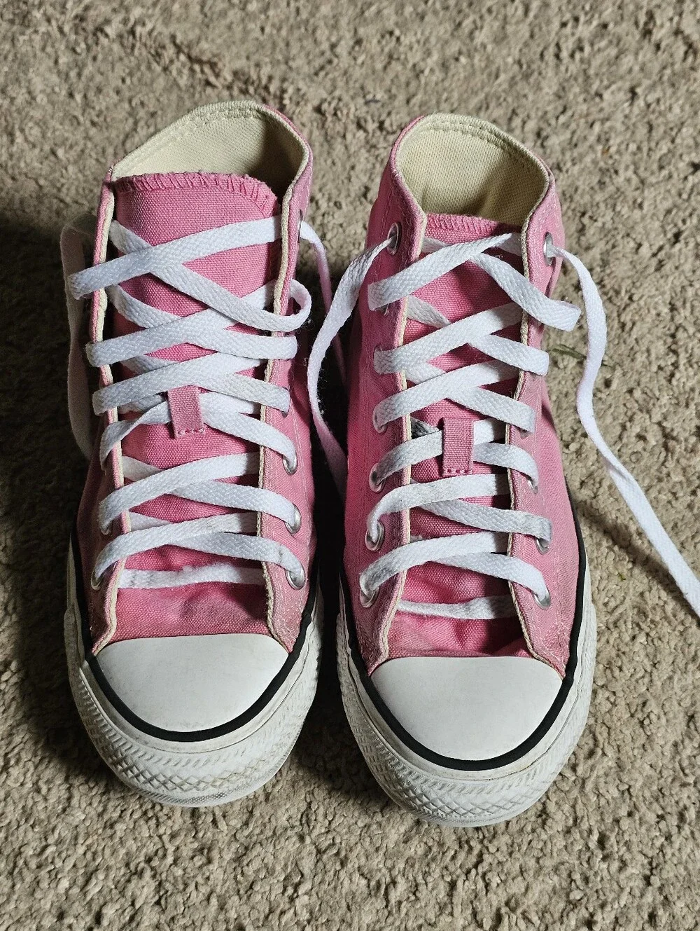 Converse All Star Chuck Taylor Girls Shoes Sneakers Size 6 W / 4 M *Fits Like 3*